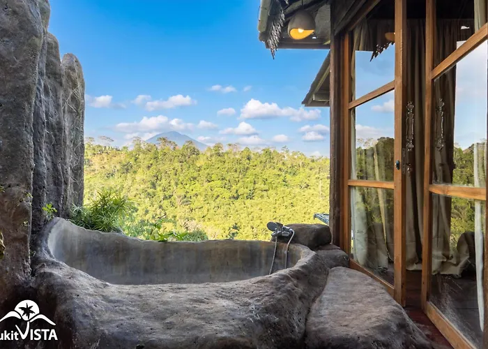 Sunia Jungle By Bukit Vista Lodge Seribatu