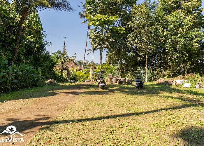 Sunia Jungle By Bukit Vista Lodge Seribatu